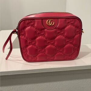 Gucci GG Hot Pink Matelasse Leather Double-Strap Camera Bag